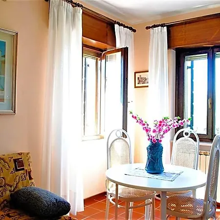 Melograno D'oro Lägenhetshotell Bardolino