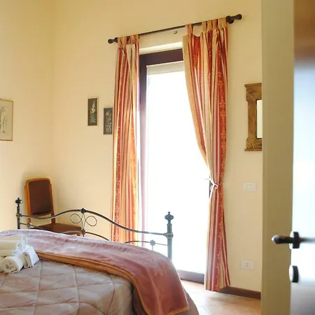 Lägenhetshotell Melograno D'oro